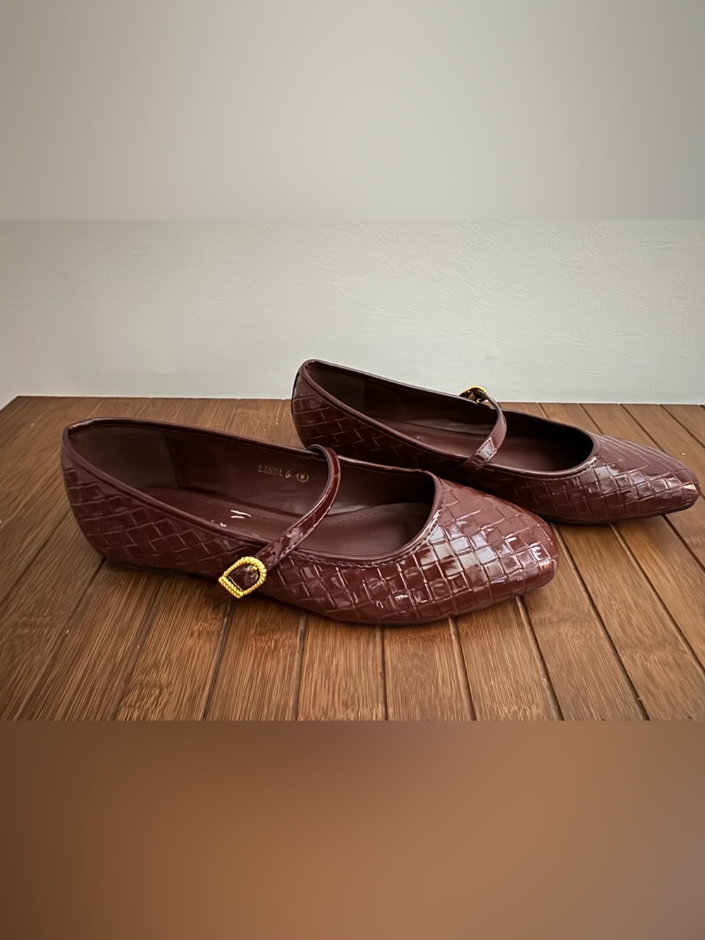 TOP Moda Brown Croc-Textured Mary Jane Flats with Gold Buckles